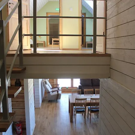 Hébergement de vacances Rootsimaa House *